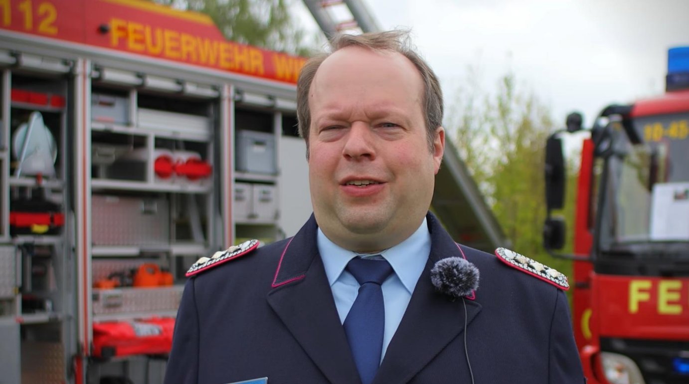 Erik Meyer für 20 Jahre Jugendfeuerwehrdienst geehrt